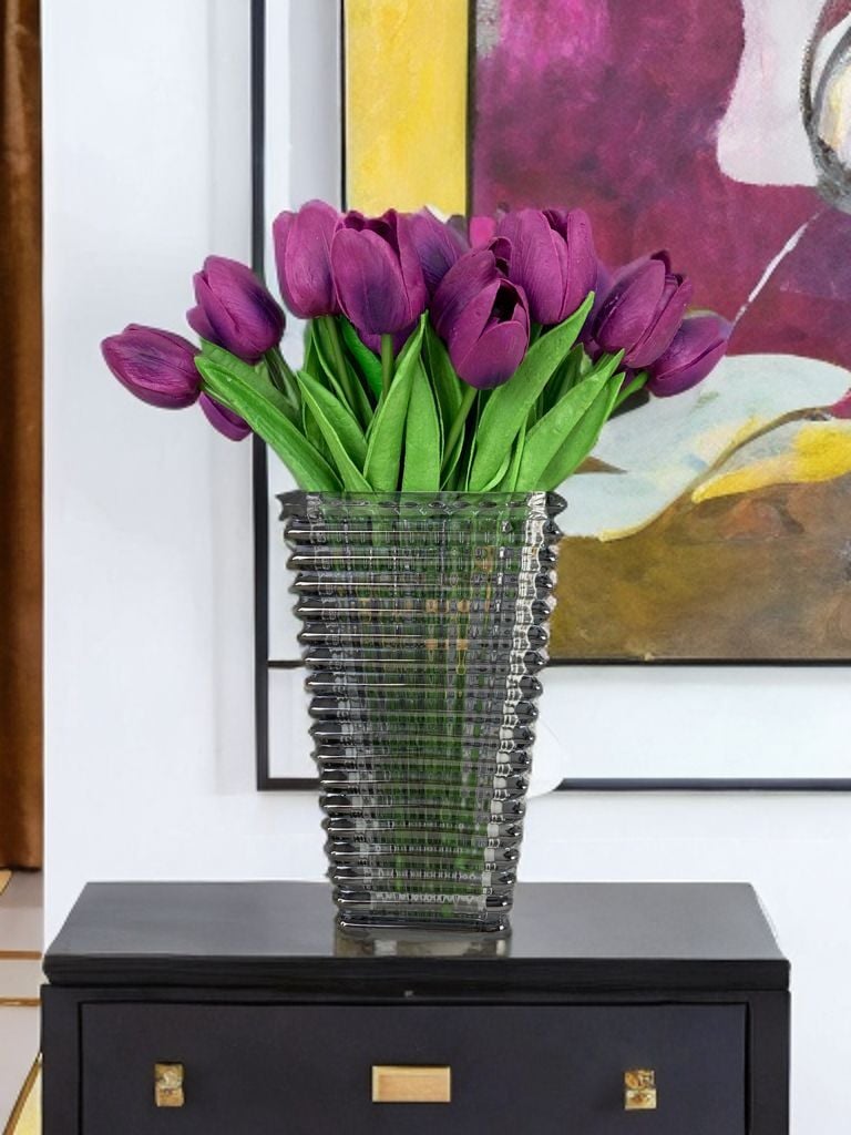 CAM PİRAMİT VAZO FÜME 22x13 CM