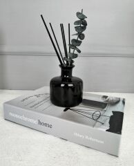 MODERN KİTAP KUTU MONOCHROME