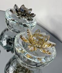 KRİSTAL KAPAKLI NİLÜFER CAM MÜCEVHER KUTU ŞEKERLİK GOLD