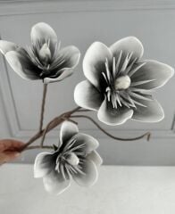 3'LÜ TOMURCUKLU YAPAY LATEKS ÇİÇEK GRİ