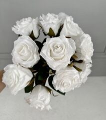 LÜKS DOKULU 11'Lİ YAPAY GÜL BUKETİ BEYAZ