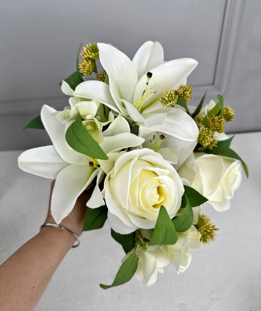 KARIŞIK ÇİÇEK BUKETİ GÜL VE LİLYUM KREM