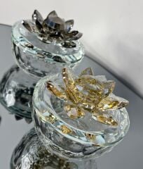 KRİSTAL KAPAKLI NİLÜFER CAM MÜCEVHER KUTU ŞEKERLİK GOLD