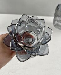 KRİSTAL AYAKLI LOTUS FÜME MUMLUK