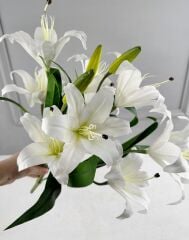 YAPAY LÜKS LİLYUM ÇİÇEK BUKETİ