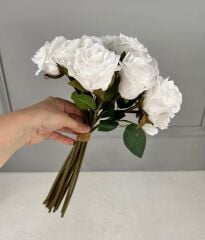 LÜKS DOKULU 11'Lİ YAPAY GÜL BUKETİ BEYAZ