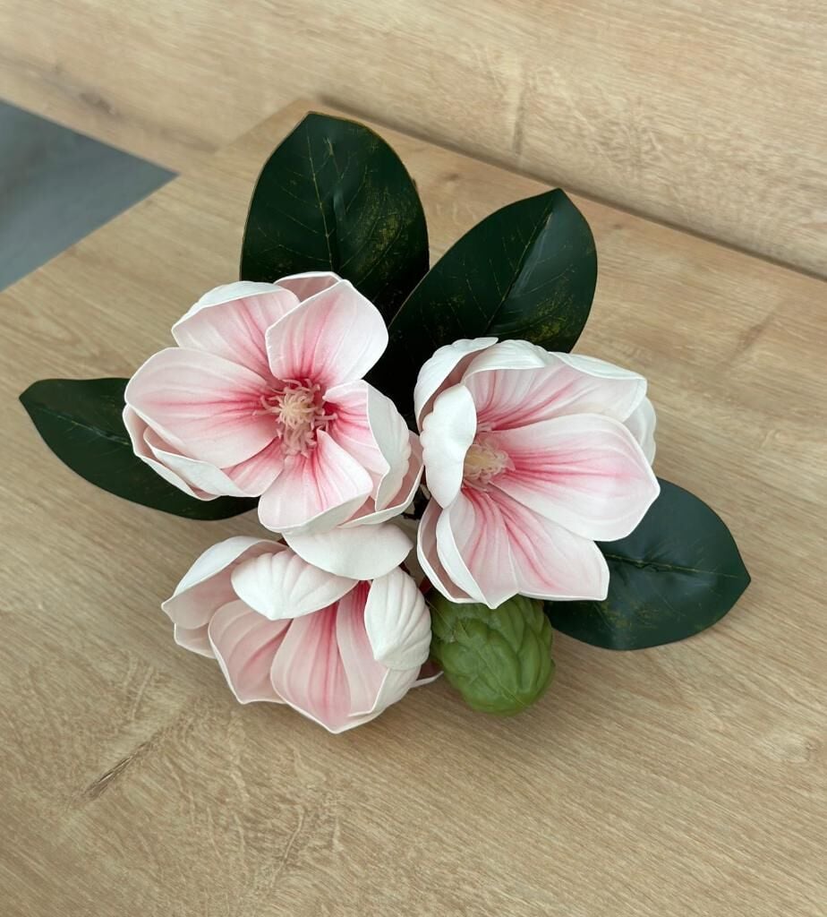 KÜÇÜK BOY LÜKS MANOLYA BUKETİ PEMBE