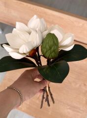 KÜÇÜK BOY LÜKS MANOLYA BUKETİ BEYAZ