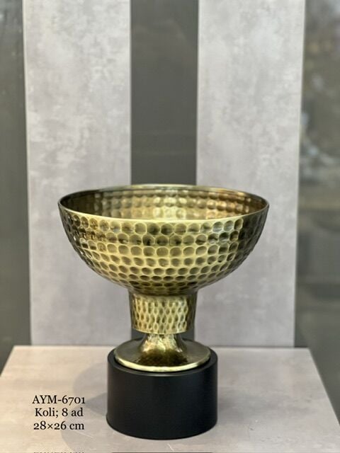 METAL AYAKLI YUVARLAK DÖVME VAZO ESKİTME