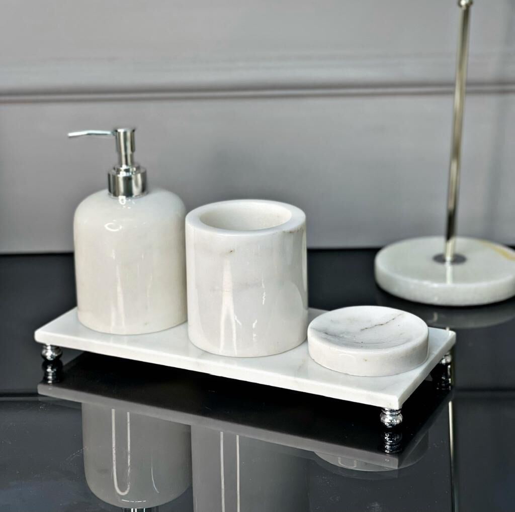 MERMER TEPSİLİ DİKDÖRTGEN 4'LÜ BANYO SETİ BEYAZ GÜMÜŞ