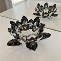 KRİSTAL NİLÜFER LOTUS OBJE MUMLUK FÜME