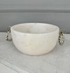 GÜMÜŞ ZİNCİR KULPLU YUVARLAK MERMER SAKSI BEYAZ 15 CM