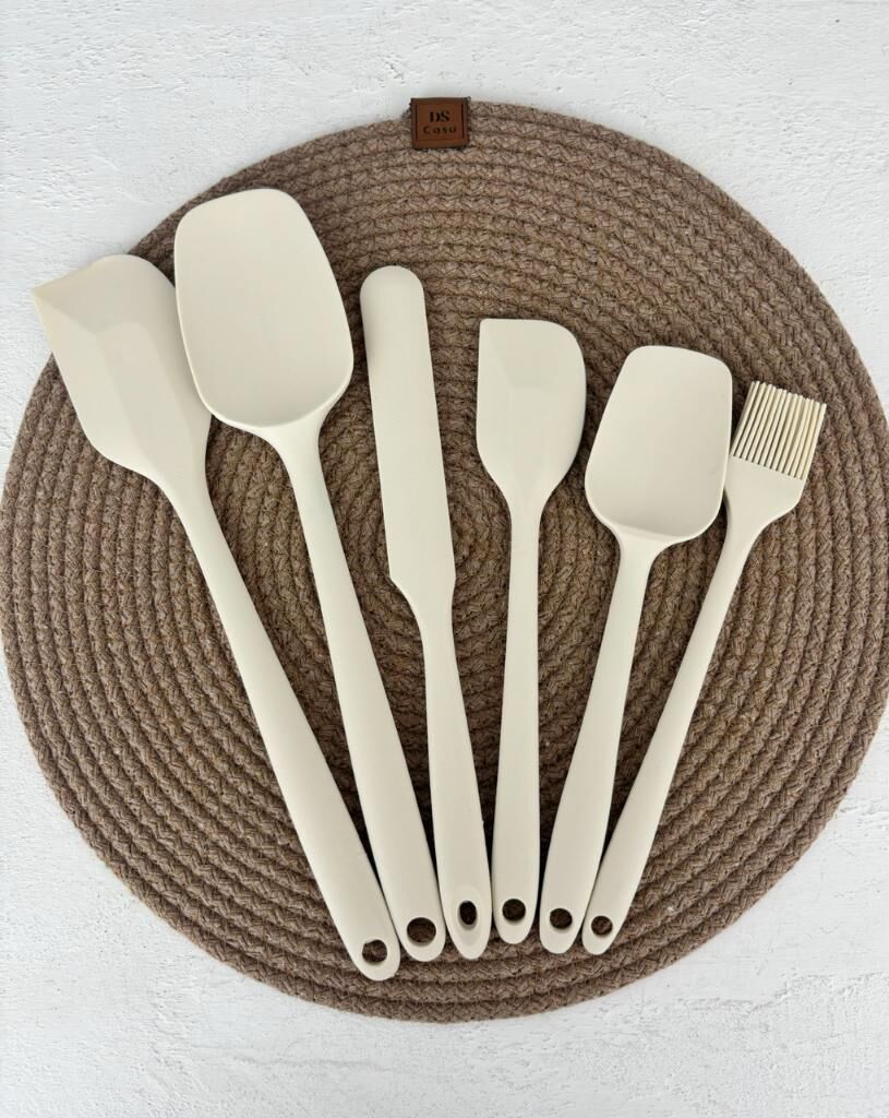 6'LI SİLİKON SPATULA SETİ KREM