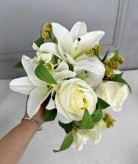 KARIŞIK ÇİÇEK BUKETİ GÜL VE LİLYUM KREM