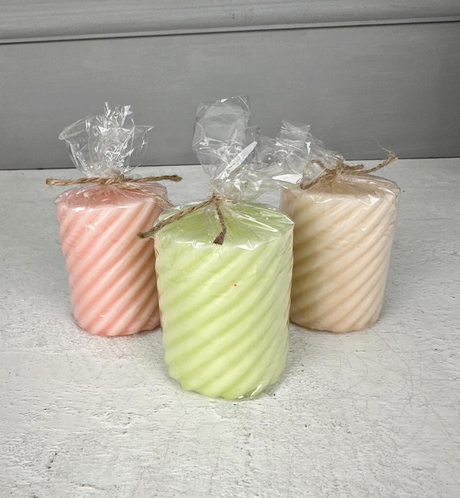 3'LÜ BURGU MODEL KOKULU MUM SETİ RENKLİ