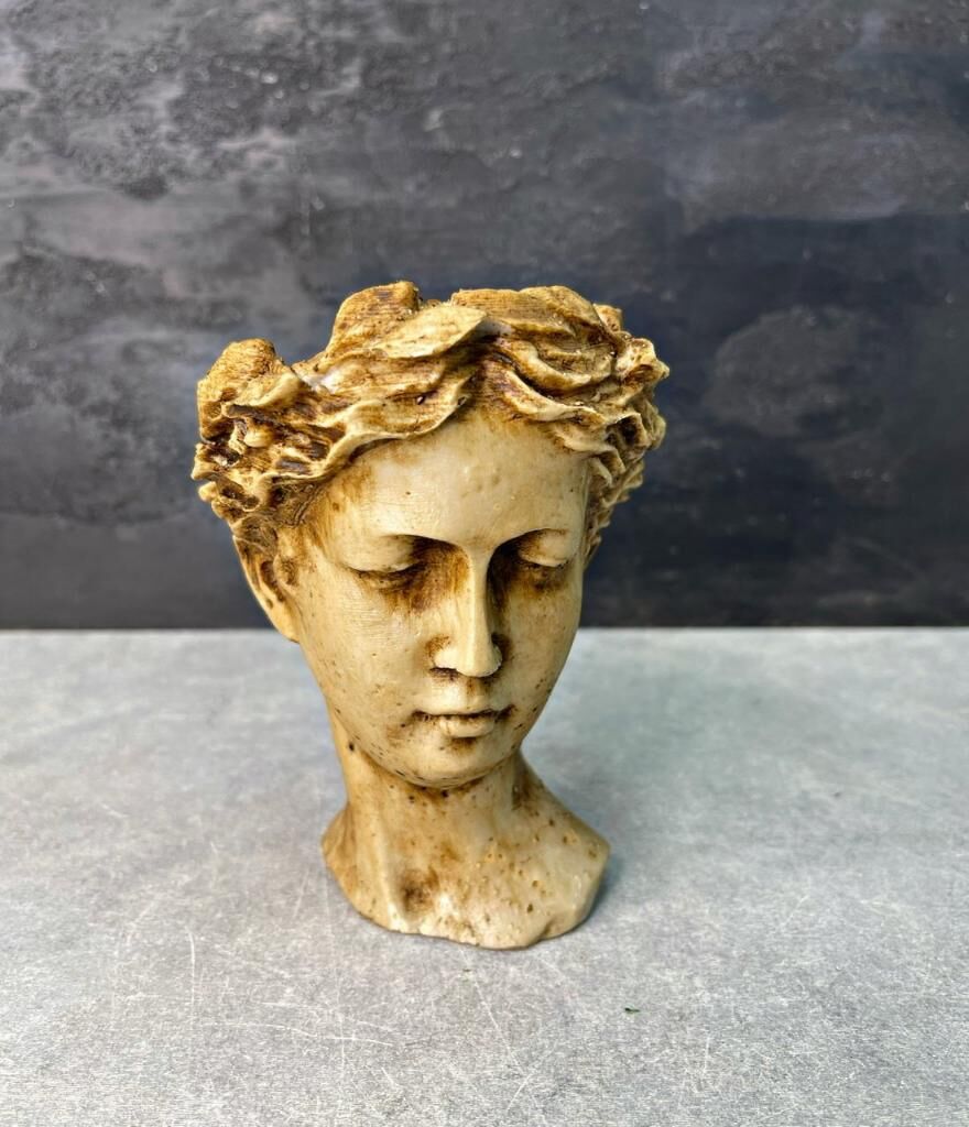 POLYESTER BÜST SAKSI KREM ORTA